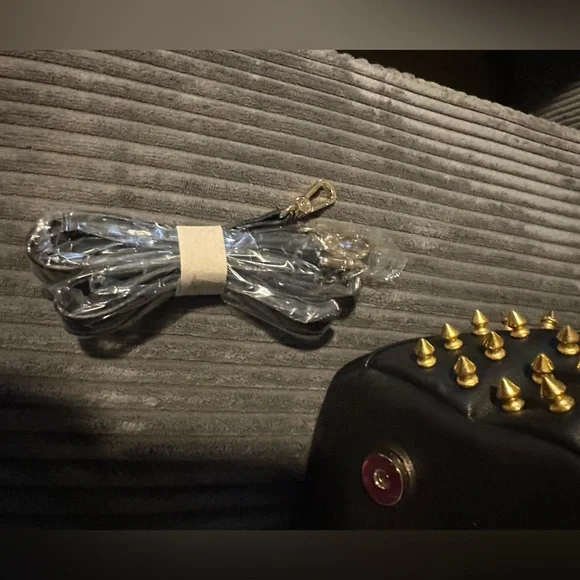 AKIRA Black Studded Crossbody Bag - Picture 4 of 4